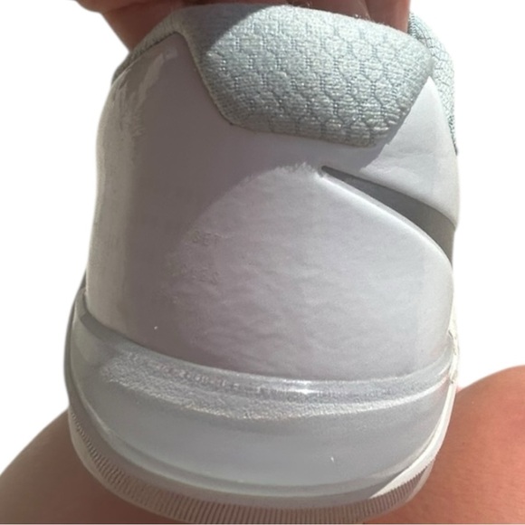 Nike Metcon 5 Women's 9.5 Training Shoes Powder Blue Rare Size & Colorway - Picture 7 of 15